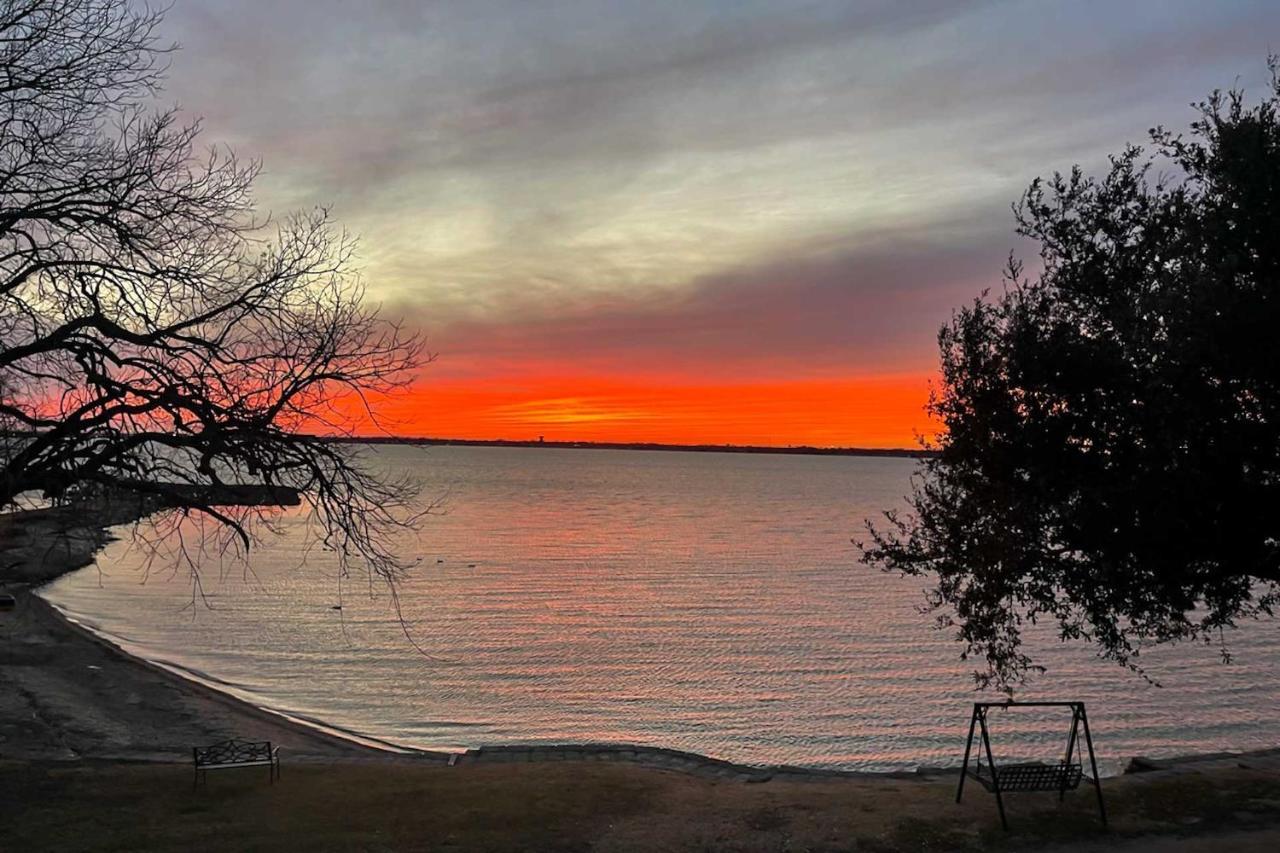Lakefront Rockwall Home With Scenic Deck And Patio! Exteriér fotografie